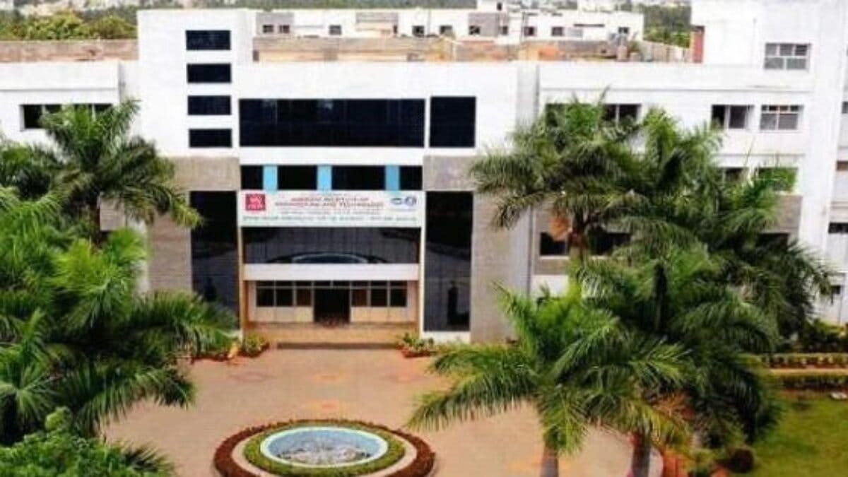 Student Life at AIIMS Delhi